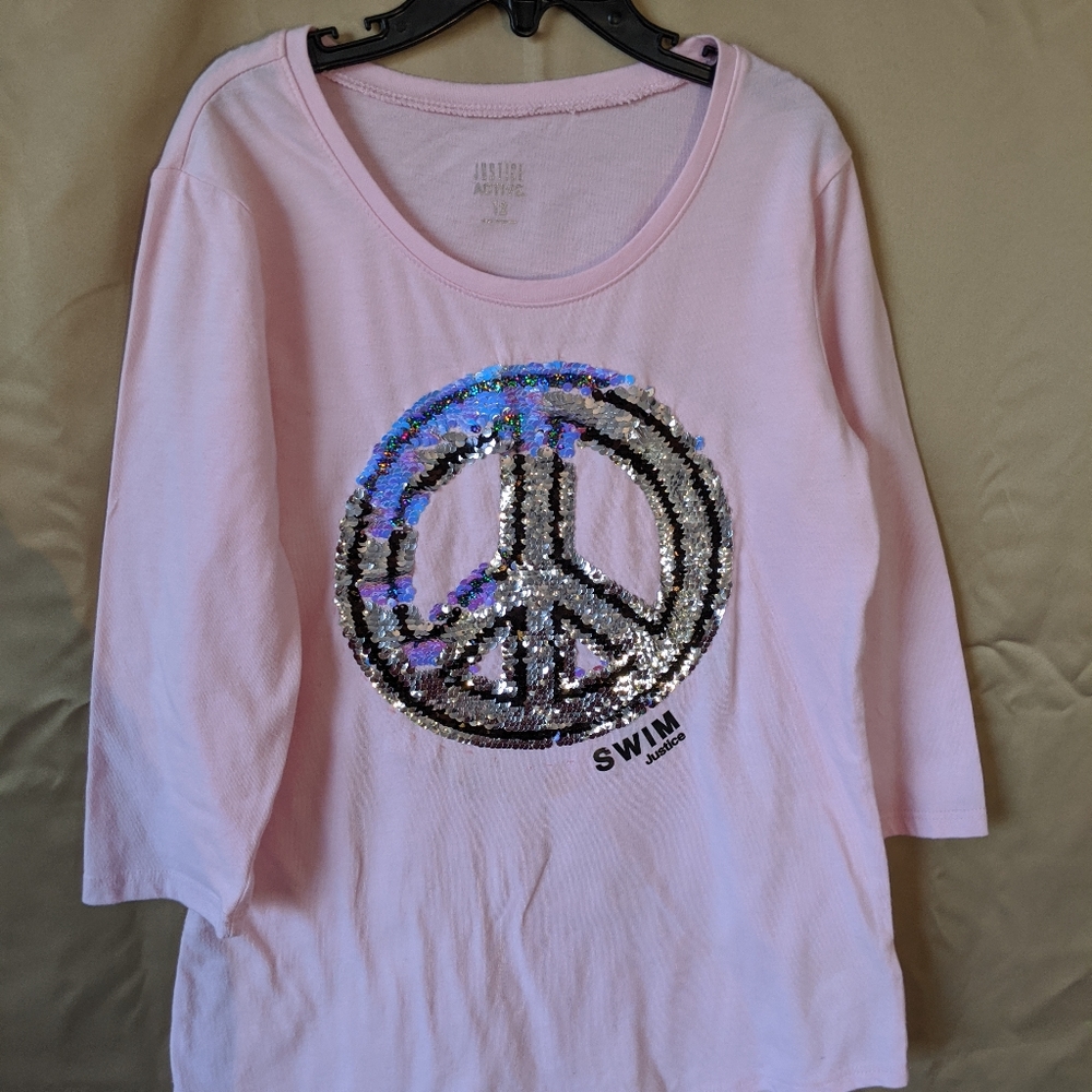 A flip sequence swim shirt